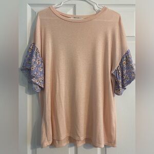 Haptics bum coverage flowy sleeves. Womens small.